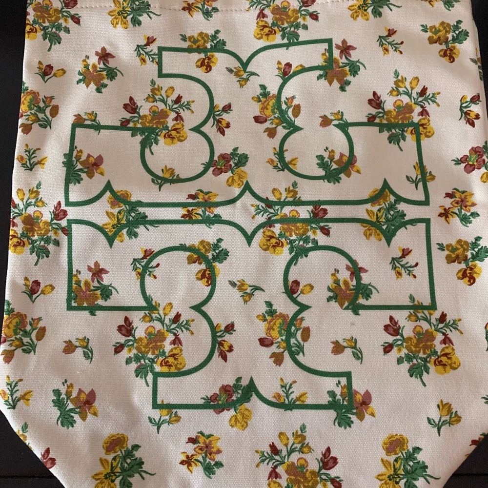 Small Tory Burch Tote
